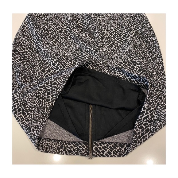 Womens Events animal print pencil skirt elastic - Picture 5 of 9